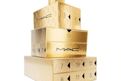 Calendario dell'Avvento MAC Cosmetics Natale 2024